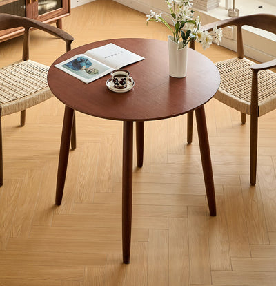 TRADITION - Table a manger ronde 4 personnes en pin massif D90 finition noyer
