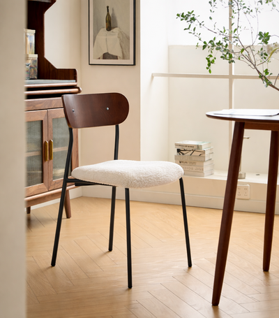 LINCOLN - Lot de 2 chaises industrielles en métal et bouclettes blanc